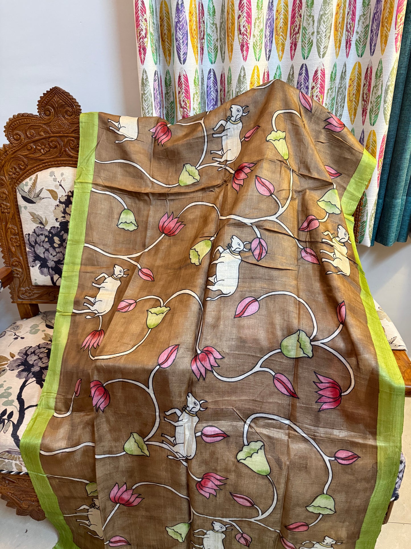 MULTIPLE COLOUR PICHWAI HAND BLOCK PAINTING OF NATHDWAR ON DESI TUSSAR SILK