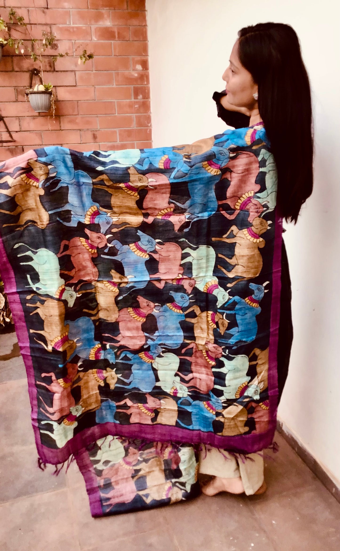 MULTIPLE COLOUR PICHWAI HAND BLOCK PAINTING OF NATHDWAR ON DESI TUSSAR SILK